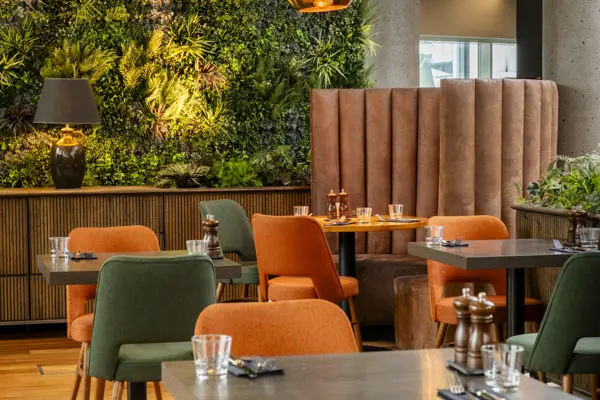 Welcome to Haust Bistro